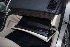 2013款 1.8T 自动 尊贵型