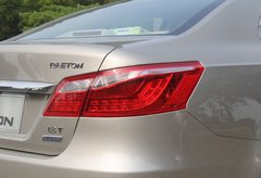 2013款 1.8T 自动 尊贵型