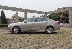 2013款 1.8T 自动 尊贵型