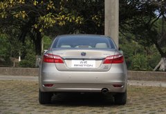 2013款 1.8T 自动 尊贵型