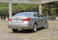 2013款 1.8T 自动 尊贵型
