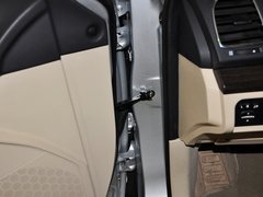 2013款 1.8T 自动 尊贵型
