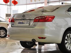2013款 1.8T 自动 尊贵型