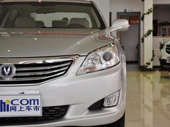 2013款 1.8T 自动 尊贵型