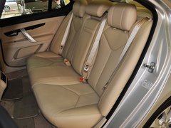 2013款 1.8T 自动 尊贵型