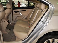 2013款 1.8T 自动 尊贵型