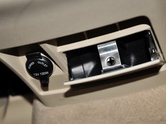 2013款 1.8T 自动 尊贵型