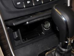 2013款 1.8T 自动 尊贵型