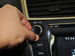 2013款 1.8T 自动 尊贵型