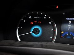 2013款 1.8T 自动 尊贵型