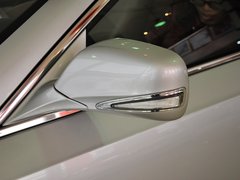 2013款 1.8T 自动 尊贵型