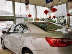 2013款 1.8T 自动 尊贵型