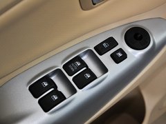 2013款 2.0L 自动 两驱舒适型 5座