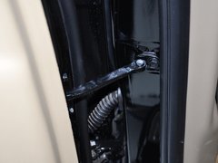 2013款 2.0L 手动 两驱时尚型 5座