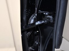 2013款 2.0L 手动 两驱时尚型 5座