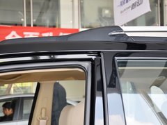 2013款 2.0L 手动 两驱时尚型 5座