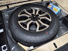 2013款 2.0L 手动 两驱时尚型 5座