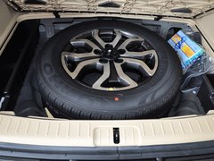 2013款 2.0L 手动 两驱时尚型 5座