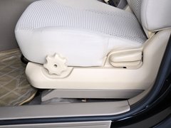 2013款 2.0L 手动 两驱时尚型 5座