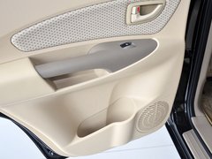 2013款 2.0L 手动 两驱时尚型 5座
