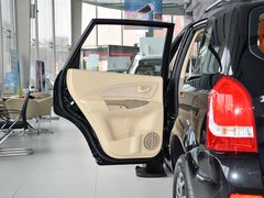 2013款 2.0L 手动 两驱时尚型 5座