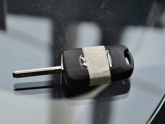 2013款 2.0L 手动 两驱时尚型 5座