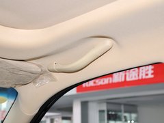 2013款 2.0L 手动 两驱时尚型 5座