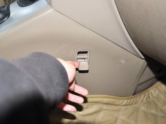 2013款 2.0L 手动 两驱时尚型 5座