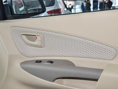 2013款 2.0L 手动 两驱时尚型 5座