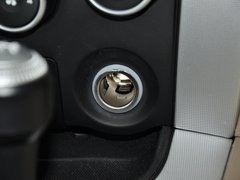 2013款 2.0L 手动 两驱时尚型 5座