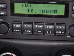 2013款 2.0L 手动 两驱时尚型 5座