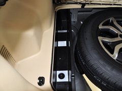 2013款 2.0L 手动 两驱时尚型 5座