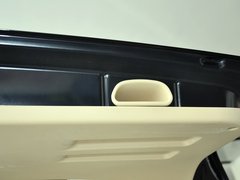2013款 2.0L 手动 两驱时尚型 5座