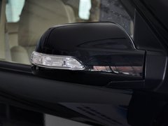 2013款 2.0L 手动 两驱时尚型 5座