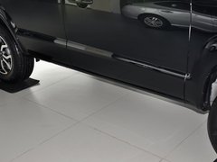 2013款 2.0L 手动 两驱时尚型 5座