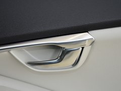 2013款 2.0T 自动 智雅版