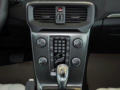 2013款 2.0T 自动 智雅版