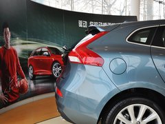 2013款 2.0T 自动 智雅版