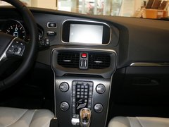 2013款 2.0T 自动 智雅版