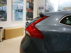 2013款 2.0T 自动 智雅版