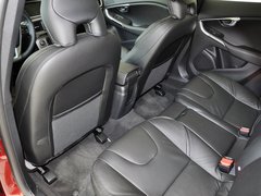 2013款 2.0T 自動(dòng) 智雅版