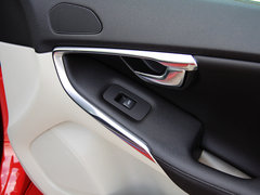 2013款 2.0T 自动 智雅版