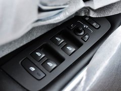 2013款 2.0T 自动 T5智尊版