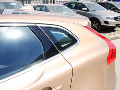 沃尔沃V40 2013款 2.0T 自动 T5智尊版