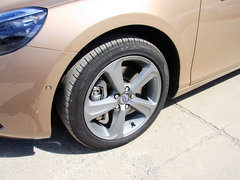 2013款 2.0T 自动 T5智尊版