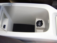 2013款 2.0T 自动 T5智尊版