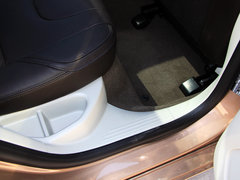 2013款 2.0T 自动 T5智尊版
