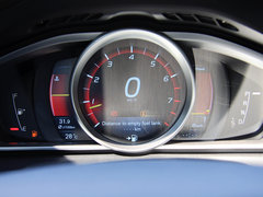 2013款 2.0T 自动 T5智尊版