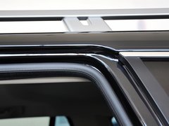 2013款 2.5T 自动 行政升级版 7座