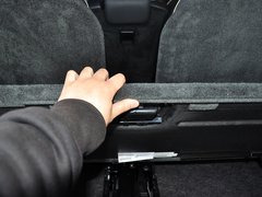 2013款 2.5T 自动 行政升级版 7座